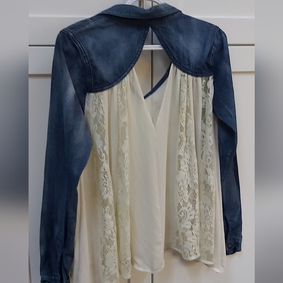 Free People denim and lace top - Picture 6 of 9